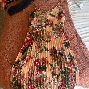 Leith Floral Pleated Dress